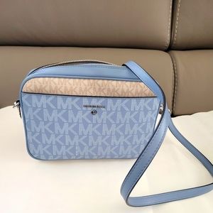 Michael Kors crossbody bag